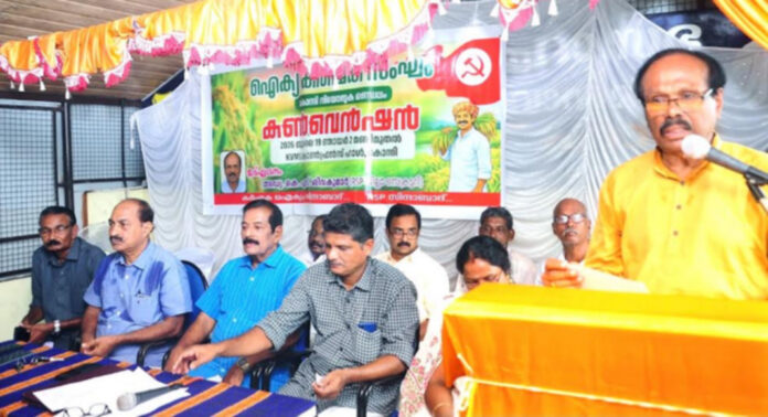 വിള ഇൻഷുറൻസ് ആനുകൂല്യം കര്ഷകര്ക്ക് വേഗത്തില് ലഭ്യമാക്കണം : ഐക്യ കർഷക സംഘം വിള ഇൻഷുറൻസ് ആനുകൂല്യം കര്ഷകര്ക്ക് വേഗത്തില് ലഭ്യമാക്കണം : ഐക്യ കർഷക സംഘം
