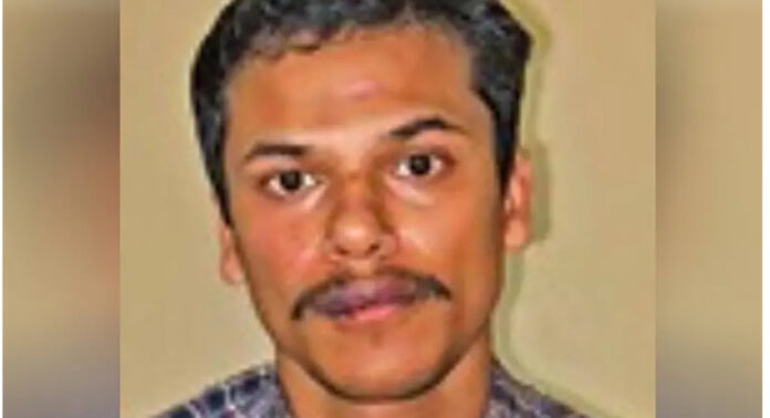 പെൺകുട്ടികളെ നിരന്തരം ശല്യംചെയ്തു : സ്ഥലത്തെത്തിയ സിഐക്ക് നേരെ അസഭ്യവർഷവും ആക്രമണവും ; യുവാവ് അറസ്റ്റിൽ പെൺകുട്ടികളെ നിരന്തരം ശല്യംചെയ്തു : സ്ഥലത്തെത്തിയ സിഐക്ക് നേരെ അസഭ്യവർഷവും ആക്രമണവും ; യുവാവ് അറസ്റ്റിൽ