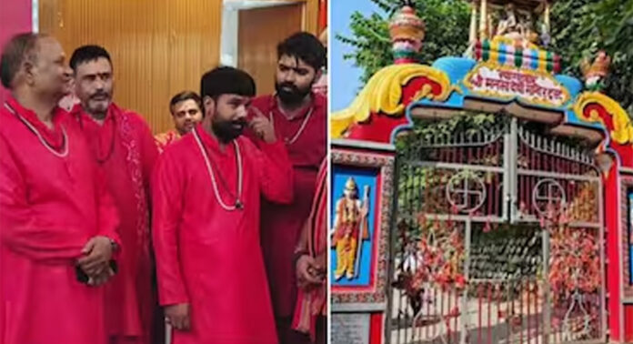 ഹരിദ്വാറിലെ മാനസ ദേവി ക്ഷേത്രം വസ്ത്രധാരണ രീതി മാറ്റി ; പൂജാരിമാർക്ക് ഇനി പോക്കറ്റില്ലാത്ത വസ്ത്രം ധരിക്കണം ഹരിദ്വാറിലെ മാനസ ദേവി ക്ഷേത്രം വസ്ത്രധാരണ രീതി മാറ്റി ; പൂജാരിമാർക്ക് ഇനി പോക്കറ്റില്ലാത്ത വസ്ത്രം ധരിക്കണം
