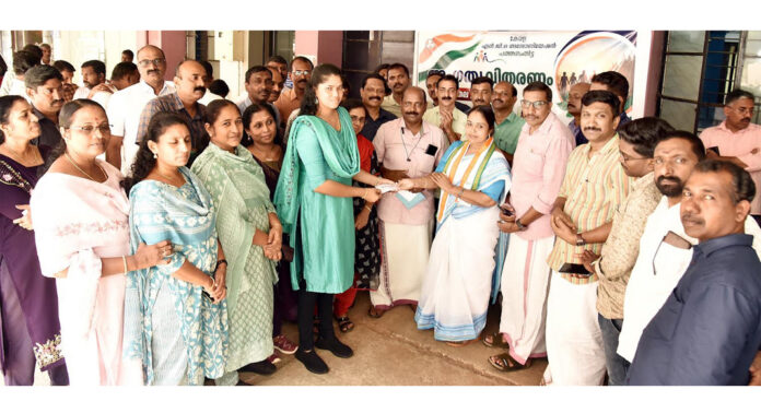 കേരള എൻ ജി ഒ അസോസിയേഷൻ പത്തനംതിട്ട ജില്ലാതല മെമ്പർഷിപ്പ് വിതരണം ആരംഭിച്ചു കേരള എൻ ജി ഒ അസോസിയേഷൻ പത്തനംതിട്ട ജില്ലാതല മെമ്പർഷിപ്പ് വിതരണം ആരംഭിച്ചു