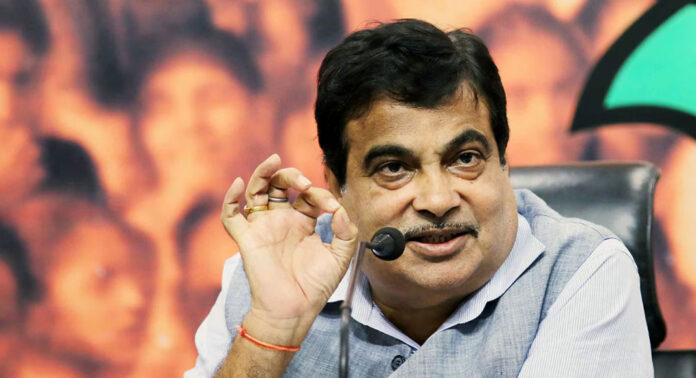 ഇ 20 പെട്രോൾ വിവാദത്തിൽ നിധിൻ ഗഡ്കരിക്കെതിരെ വ്യാജപ്രചാരണം നടത്തിയെന്നരാപിച്ച് യൂടൂബർക്കെതിരെ കേസ് ഇ 20 പെട്രോൾ വിവാദത്തിൽ നിധിൻ ഗഡ്കരിക്കെതിരെ വ്യാജപ്രചാരണം നടത്തിയെന്നരാപിച്ച് യൂടൂബർക്കെതിരെ കേസ്