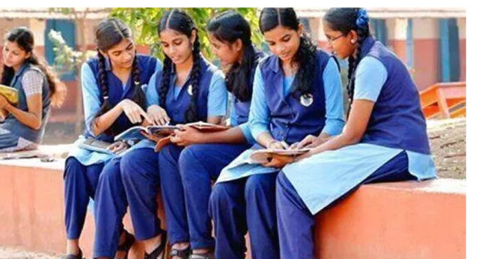 പ്ലസ് വൺ പരീക്ഷാഫലം നാളെ പ്രഖ്യാപിക്കും പ്ലസ് വൺ പരീക്ഷാഫലം നാളെ പ്രഖ്യാപിക്കും