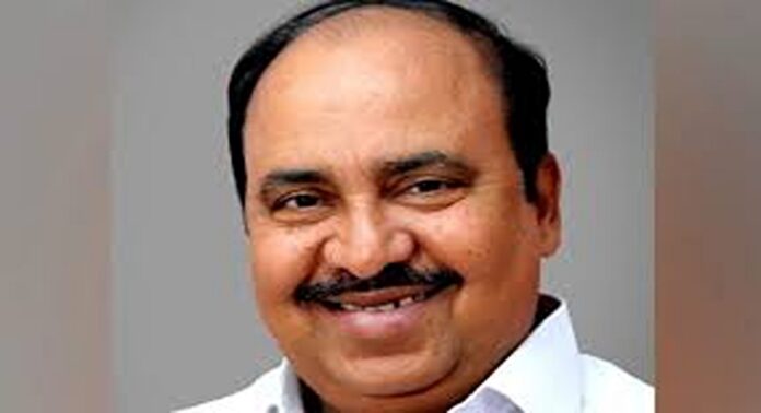 കശുവണ്ടി വികസന കോർപ്പറേഷൻ അഴിമതിക്കേസിലെ പ്രോസിക്യൂഷൻ അനുമതി ഉത്തരവ് തയ്യാറാക്കിയതിൽ തനിക്ക് യാതൊരു പങ്കുമില്ലെന്ന് ആർ. ചന്ദ്രശേഖരൻ കശുവണ്ടി വികസന കോർപ്പറേഷൻ അഴിമതിക്കേസിലെ പ്രോസിക്യൂഷൻ അനുമതി ഉത്തരവ് തയ്യാറാക്കിയതിൽ തനിക്ക് യാതൊരു പങ്കുമില്ലെന്ന് ആർ. ചന്ദ്രശേഖരൻ