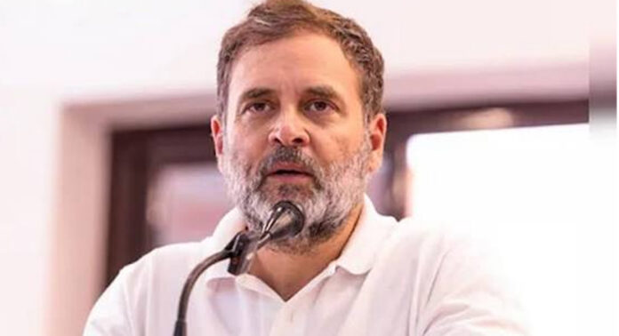 ഡികെയും സിദ്ധരാമയ്യയും തയ്യാറാക്കിയ പട്ടികയിൽ രാഹുൽ ഗാന്ധിക്ക് അതൃപ്തി ഡികെയും സിദ്ധരാമയ്യയും തയ്യാറാക്കിയ പട്ടികയിൽ രാഹുൽ ഗാന്ധിക്ക് അതൃപ്തി