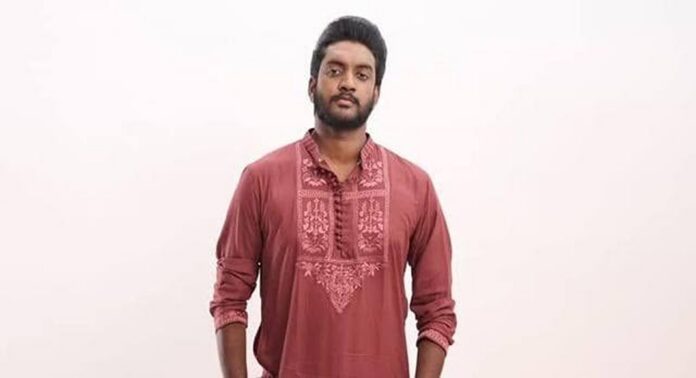 ജന്തർ മന്തറിൽ പ്രതിഷേധിച്ച വിദ്യാർഥികളെയും യുവാക്കളെയും പരിഹസിച്ച നടൻ കൃഷ്ണകുമാറിനെ ട്രോളി ചന്തു സലിംകുമാർ ജന്തർ മന്തറിൽ പ്രതിഷേധിച്ച വിദ്യാർഥികളെയും യുവാക്കളെയും പരിഹസിച്ച നടൻ കൃഷ്ണകുമാറിനെ ട്രോളി ചന്തു സലിംകുമാർ