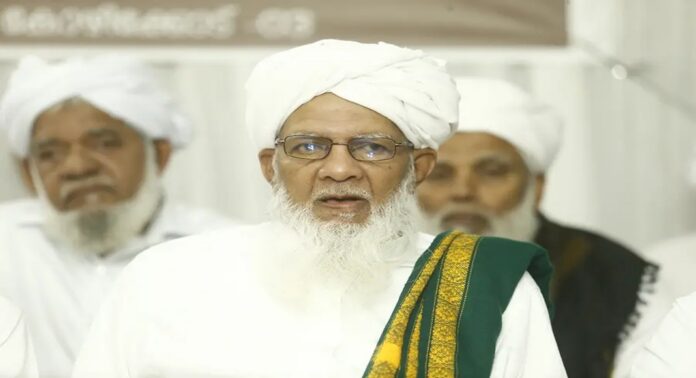 സമസ്ത ജനറൽ സെക്രട്ടറി പ്രൊഫ.കെ.ആലിക്കുട്ടി മുസ്ലിയാർ അന്തരിച്ചു സമസ്ത ജനറൽ സെക്രട്ടറി പ്രൊഫ.കെ.ആലിക്കുട്ടി മുസ്ലിയാർ അന്തരിച്ചു