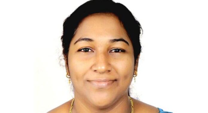 കോന്നി പ്രമാടം സ്വദേശി ഡോ.സിബി ജോൺ പി.എച്ച്.ഡി കരസ്ഥമാക്കി കോന്നി പ്രമാടം സ്വദേശി ഡോ.സിബി ജോൺ പി.എച്ച്.ഡി കരസ്ഥമാക്കി