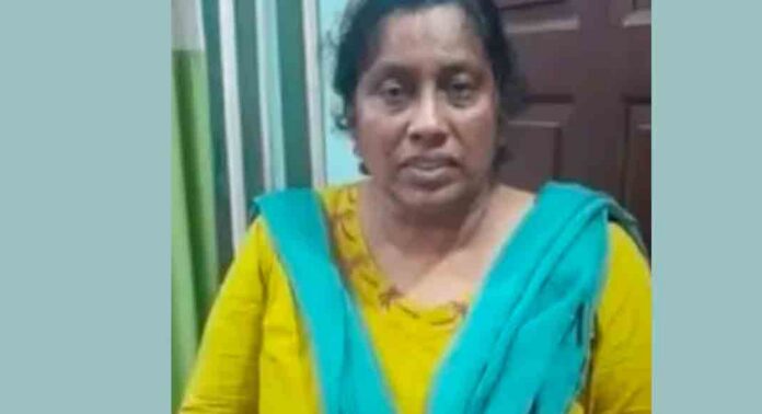 യുവതികൾ ജീവനൊടുക്കിയ കേസിൽ സിന്ധു കുമാരിയെ പോലീസ് കസ്റ്റഡിയിൽ വിട്ടു യുവതികൾ ജീവനൊടുക്കിയ കേസിൽ സിന്ധു കുമാരിയെ പോലീസ് കസ്റ്റഡിയിൽ വിട്ടു