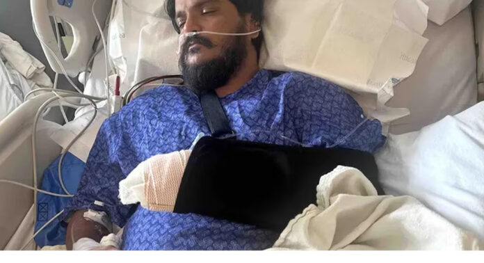 അമേരിക്കയിൽ ഇന്ത്യക്കാരനു നേർക്ക് വംശീയ അധിക്ഷേപം ; 15 തവണ കുത്തി പരുക്കേൽപ്പിച്ചു അമേരിക്കയിൽ ഇന്ത്യക്കാരനു നേർക്ക് വംശീയ അധിക്ഷേപം ; 15 തവണ കുത്തി പരുക്കേൽപ്പിച്ചു