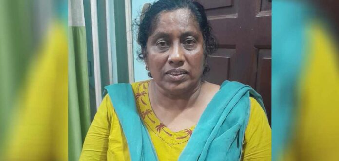 സ്വർണപണയ സ്ഥാപനത്തിൽ തട്ടിപ്പാരോപണം; യുവതികളെ ആത്മഹത്യയ്ക്ക് പ്രേരിപ്പിച്ചെന്ന് എഫ്ഐആർ സ്വർണപണയ സ്ഥാപനത്തിൽ തട്ടിപ്പാരോപണം; യുവതികളെ ആത്മഹത്യയ്ക്ക് പ്രേരിപ്പിച്ചെന്ന് എഫ്ഐആർ