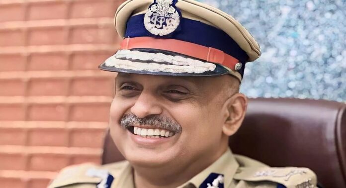 എസ്. ശ്രീജിത്ത് ഡിജിപിയാകും; നിയമന ഉത്തരവ് ഉടൻ പുറത്തിറങ്ങും എസ്. ശ്രീജിത്ത് ഡിജിപിയാകും; നിയമന ഉത്തരവ് ഉടൻ പുറത്തിറങ്ങും