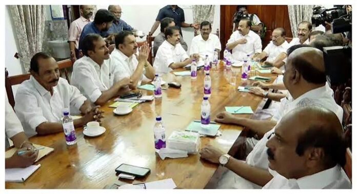 കേരള ഫ്ളെഡ് റെസിലിയന്സ് ഇനിഷ്യേറ്റീവ് നടപ്പാക്കാന് ഒരുങ്ങി സംസ്ഥാന സര്ക്കാര് കേരള ഫ്ളെഡ് റെസിലിയന്സ് ഇനിഷ്യേറ്റീവ് നടപ്പാക്കാന് ഒരുങ്ങി സംസ്ഥാന സര്ക്കാര്