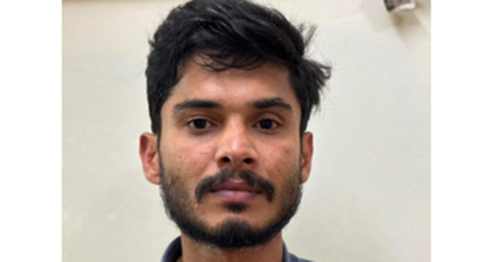 കൊടും കുറ്റവാളിയായ ഏനാദിമംഗലം സ്വദേശി ഉമേഷ് കൃഷ്ണ (38)നെ കാപ്പ നിയമപ്രകാരം കരുതല് തടങ്കലിലാക്കി കൊടും കുറ്റവാളിയായ ഏനാദിമംഗലം സ്വദേശി ഉമേഷ് കൃഷ്ണ (38)നെ കാപ്പ നിയമപ്രകാരം കരുതല് തടങ്കലിലാക്കി