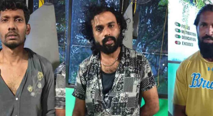 ജിമ്മിന്റെ മറവിൽ ലഹരി വില്പന നടത്തിയ മൂന്ന് യുവാക്കളെ പോലീസ് പിടികൂടി ജിമ്മിന്റെ മറവിൽ ലഹരി വില്പന നടത്തിയ മൂന്ന് യുവാക്കളെ പോലീസ് പിടികൂടി