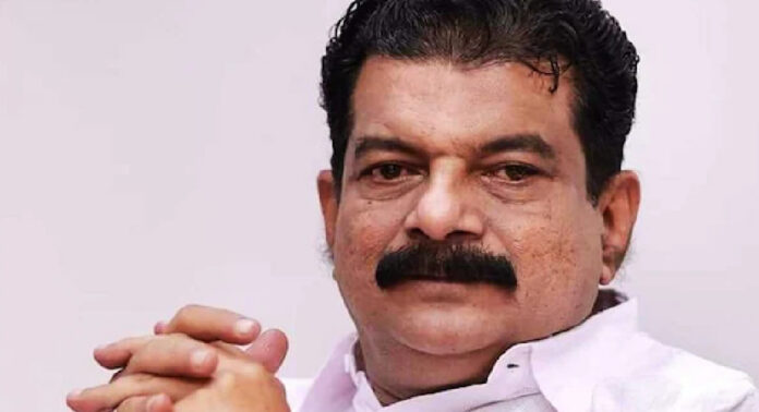 പ്രാദേശിക യുഡിഎഫ് നേതൃത്വത്തിനെതിരെ ഗുരുതര ആരോപണങ്ങളുമായി സ്ഥാനാർത്ഥിയായിരുന്ന പിവി അൻവർ പ്രാദേശിക യുഡിഎഫ് നേതൃത്വത്തിനെതിരെ ഗുരുതര ആരോപണങ്ങളുമായി സ്ഥാനാർത്ഥിയായിരുന്ന പിവി അൻവർ
