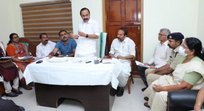 പത്തനംതിട്ടയില് ദുരന്തനിവാരണ പൈലറ്റ് പ്രൊജക്ട് നടപ്പാക്കും : മുഖ്യമന്ത്രി വി.ഡി സതീശന് പത്തനംതിട്ടയില് ദുരന്തനിവാരണ പൈലറ്റ് പ്രൊജക്ട് നടപ്പാക്കും : മുഖ്യമന്ത്രി വി.ഡി സതീശന്