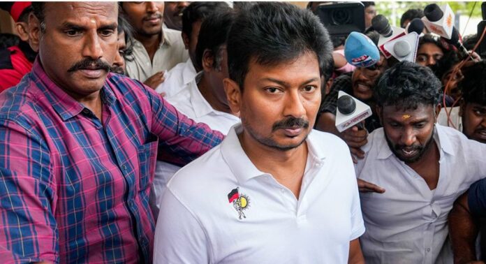 ഉദയനിധിയെ ഇന്ന് തന്നെ വിട്ടയക്കും ; കോടതിയെ നിലപാട് അറിയിച്ച് തമിഴ്നാട് സർക്കാർ ഉദയനിധിയെ ഇന്ന് തന്നെ വിട്ടയക്കും ; കോടതിയെ നിലപാട് അറിയിച്ച് തമിഴ്നാട് സർക്കാർ