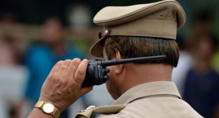 കാലടി പോലീസ് സ്റ്റേഷനില് ദളിത് യുവാവ് ക്രൂര മര്ദ്ദനത്തിന് ഇരയായ സംഭവത്തില് പോലീസുകാര്ക്കെതിരെ വകുപ്പ് തല നടപടി കാലടി പോലീസ് സ്റ്റേഷനില് ദളിത് യുവാവ് ക്രൂര മര്ദ്ദനത്തിന് ഇരയായ സംഭവത്തില് പോലീസുകാര്ക്കെതിരെ വകുപ്പ് തല നടപടി
