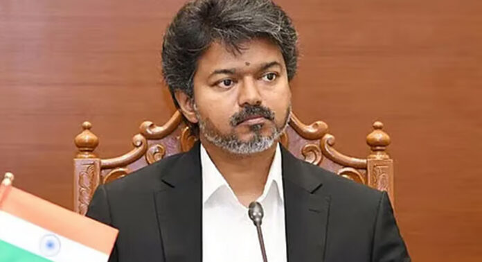 ജന്മാഷ്ടമി നേർന്ന് വിജയ് ; പെരിയാറിനെ പിന്തുടരുന്ന പാർട്ടിക്ക് ചേരുന്നതല്ലെന്ന് ഡിഎംകെ ജന്മാഷ്ടമി നേർന്ന് വിജയ് ; പെരിയാറിനെ പിന്തുടരുന്ന പാർട്ടിക്ക് ചേരുന്നതല്ലെന്ന് ഡിഎംകെ